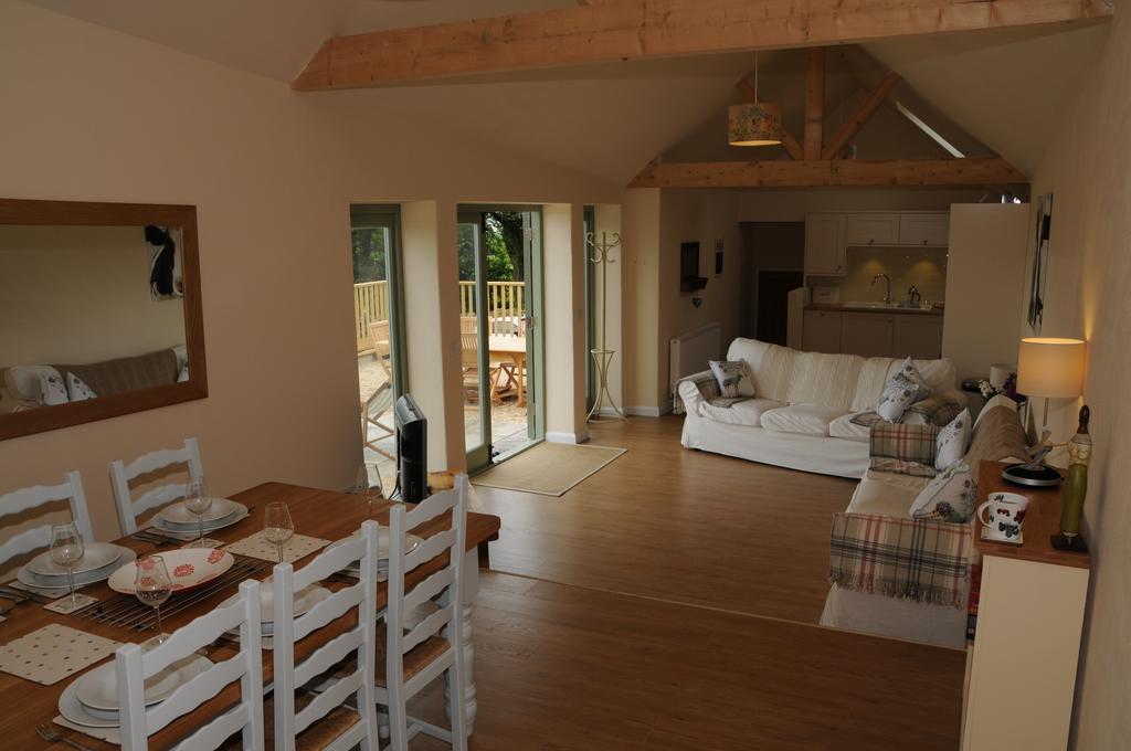 Wyke Farm Axminster Exterior foto