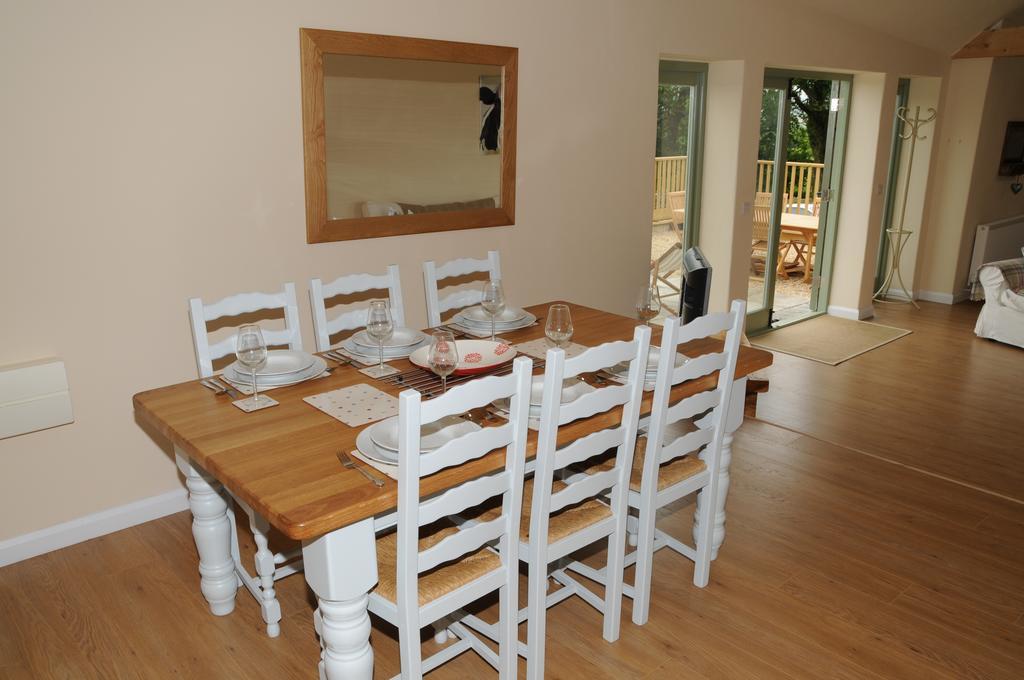 Wyke Farm Axminster Exterior foto